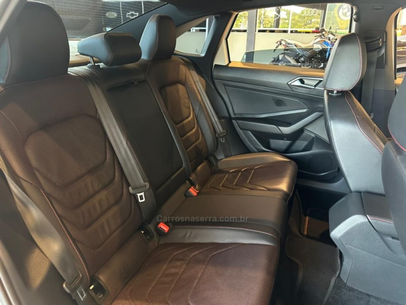 JETTA 2.0 16V TSI GLI 350 GASOLINA 4P AUTOMÁTICO - 2022 - CAXIAS DO SUL