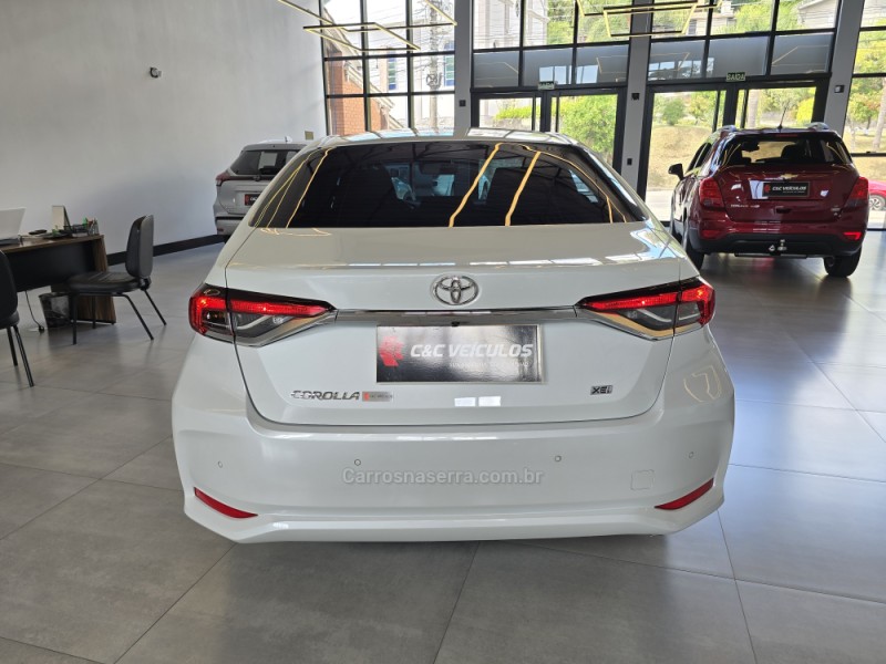 COROLLA 2.0 XEI 16V FLEX 4P AUTOMÁTICO - 2024 - BENTO GONçALVES