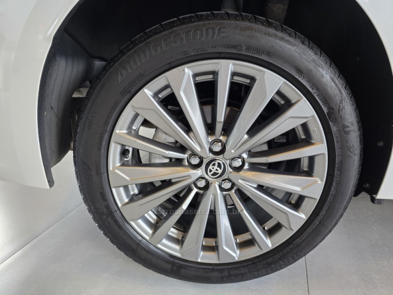 COROLLA 2.0 XEI 16V FLEX 4P AUTOMÁTICO - 2024 - BENTO GONçALVES