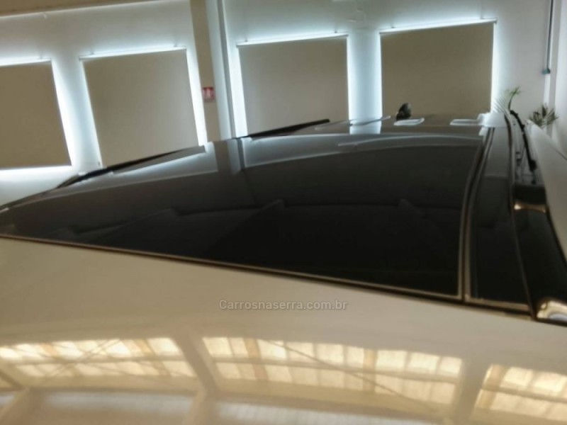 DEFENDER 2.0 P300 110 SE SI4 4X4 TURBO GASOLINA 4P AUTOMÁTICO - 2022 - NOVO HAMBURGO