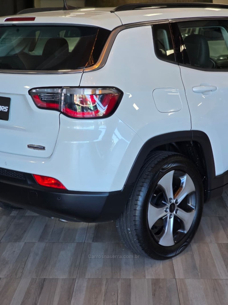 COMPASS 2.0 16V FLEX LONGITUDE AUTOMÁTICO - 2017 - CAXIAS DO SUL
