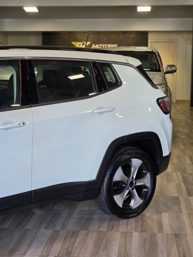 COMPASS 2.0 16V FLEX LONGITUDE AUTOMÁTICO - 2017 - CAXIAS DO SUL