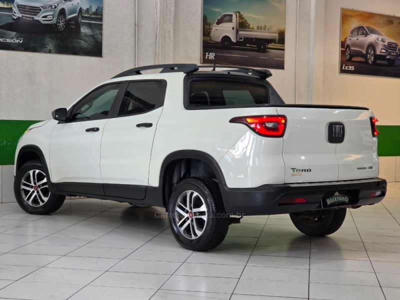 TORO 1.8 16V EVO FLEX FREEDOM AUTOMÁTICO - 2017 - SAPUCAIA DO SUL