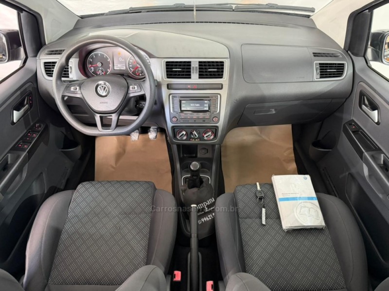 FOX 1.6 MSI TRENDLINE 8V FLEX 4P MANUAL - 2017 - NOVA PRATA