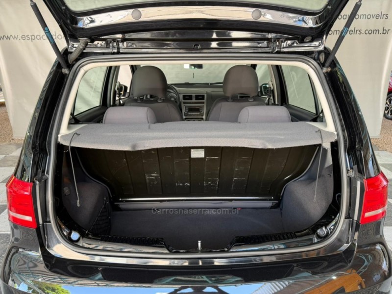 FOX 1.6 MSI TRENDLINE 8V FLEX 4P MANUAL - 2017 - NOVA PRATA