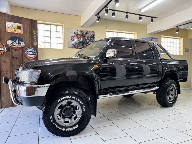hilux 3.0 srv 4x2 cd 8v diesel 4p manual 2002 caxias do sul