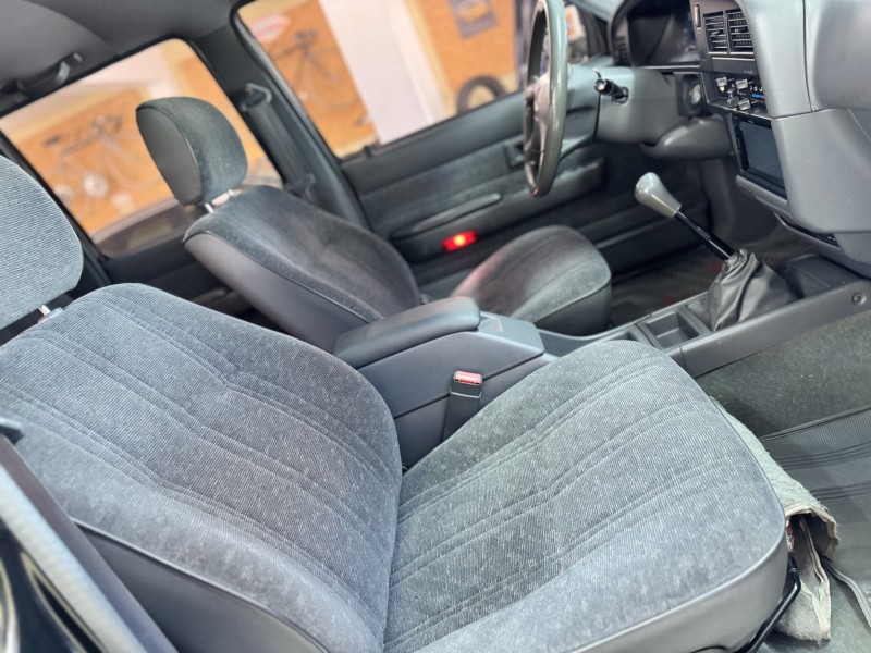 HILUX 3.0 SRV 4X2 CD 8V DIESEL 4P MANUAL - 2002 - CAXIAS DO SUL