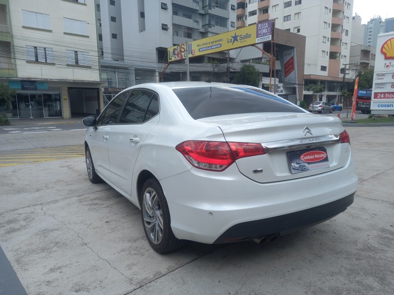 C4 LOUNGE 1.6 EXCLUSIVE 16V TURBO GASOLINA 4P AUTOMÁTICO - 2015 - CAXIAS DO SUL