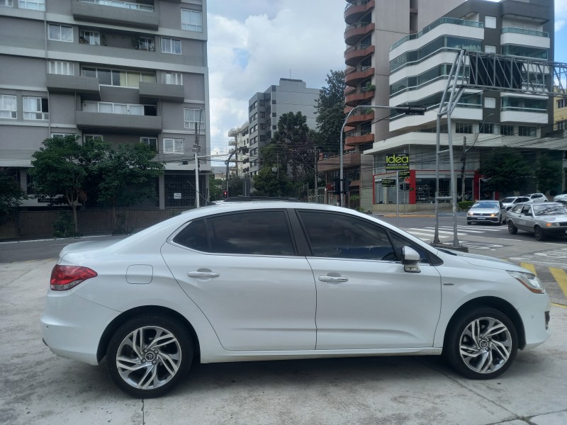 C4 LOUNGE 1.6 EXCLUSIVE 16V TURBO GASOLINA 4P AUTOMÁTICO - 2015 - CAXIAS DO SUL