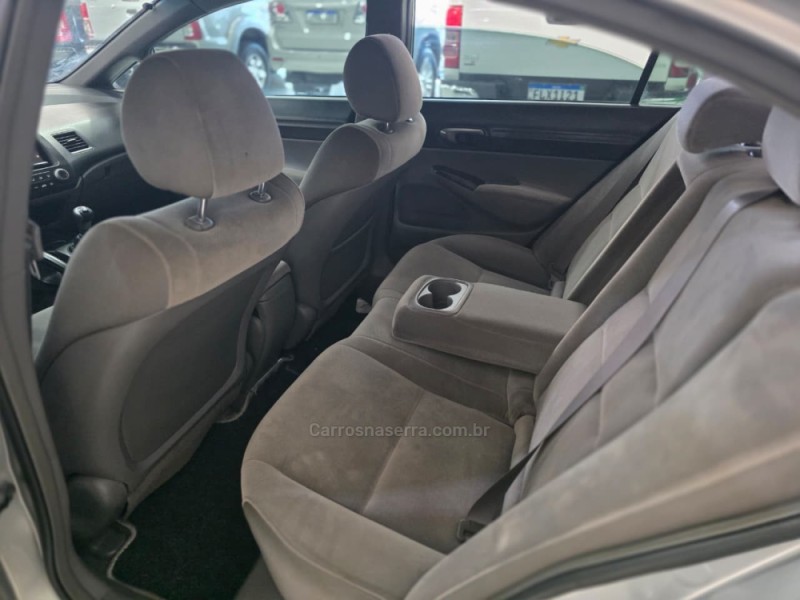 CIVIC 1.8 LXS 16V FLEX 4P MANUAL - 2007 - SAPUCAIA DO SUL