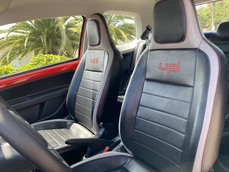 UP 1.0 MPI TAKE UP 12V FLEX 2P MANUAL - 2017 - CARLOS BARBOSA