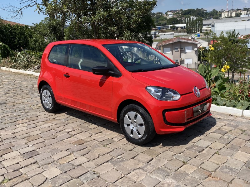 UP 1.0 MPI TAKE UP 12V FLEX 2P MANUAL - 2017 - CARLOS BARBOSA