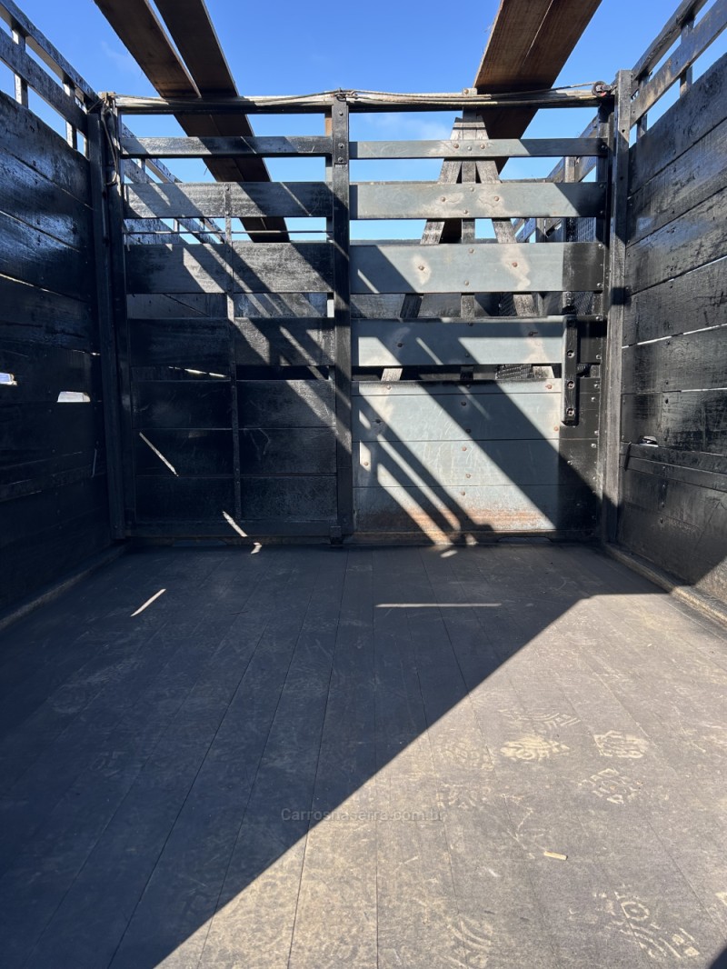 8-150 E WORKER - 2004 - CAXIAS DO SUL