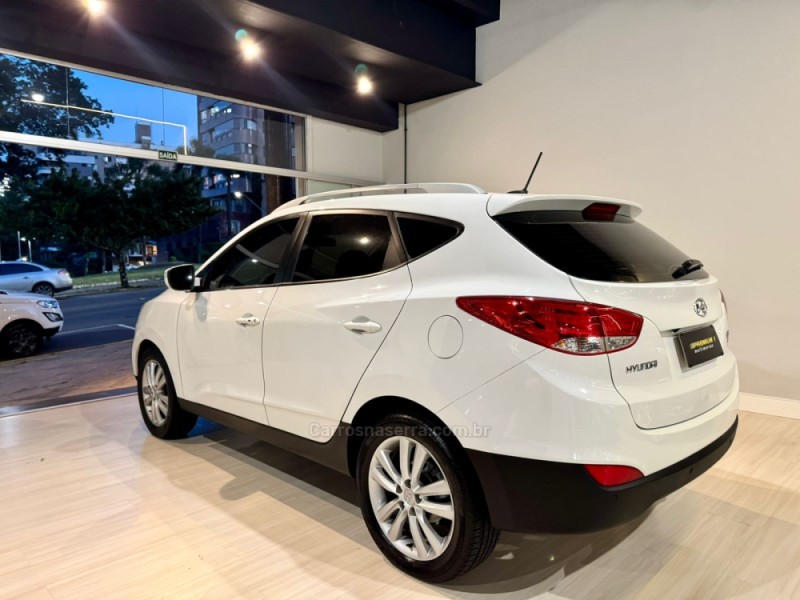 IX35 2.0 MPFI GLS 4X2 16V GASOLINA 4P AUTOMÁTICO - 2016 - BENTO GONçALVES