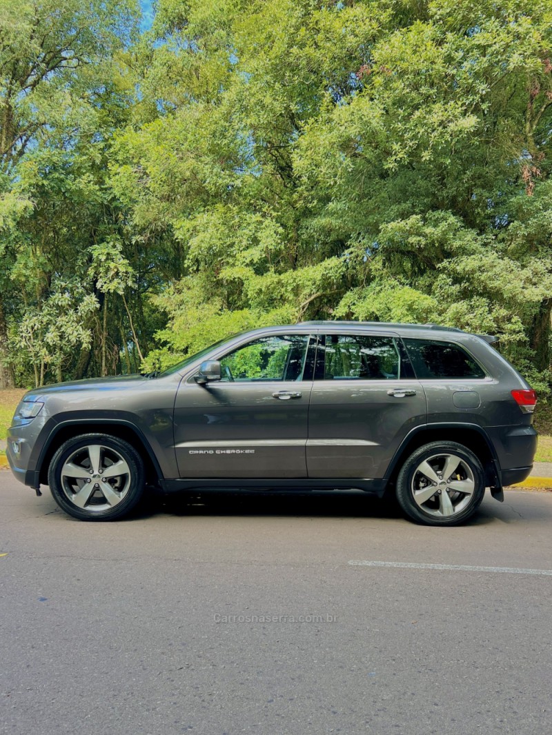 GRAND CHEROKEE 3.0 LIMITED 4X4 V6 24V TURBO DIESEL 4P AUTOMÁTICO - 2015 - BENTO GONçALVES