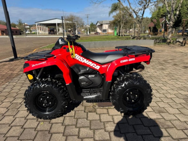 OUTLANDER 570 - 2018 - BROCHIER