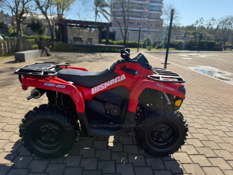 OUTLANDER 570 - 2018 - BROCHIER