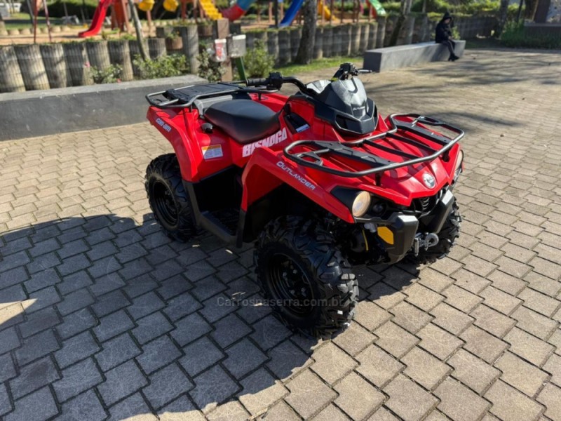 OUTLANDER 570 - 2018 - BROCHIER