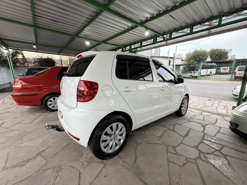 FOX 1.0 MI 8V FLEX 4P MANUAL - 2012 - CAXIAS DO SUL