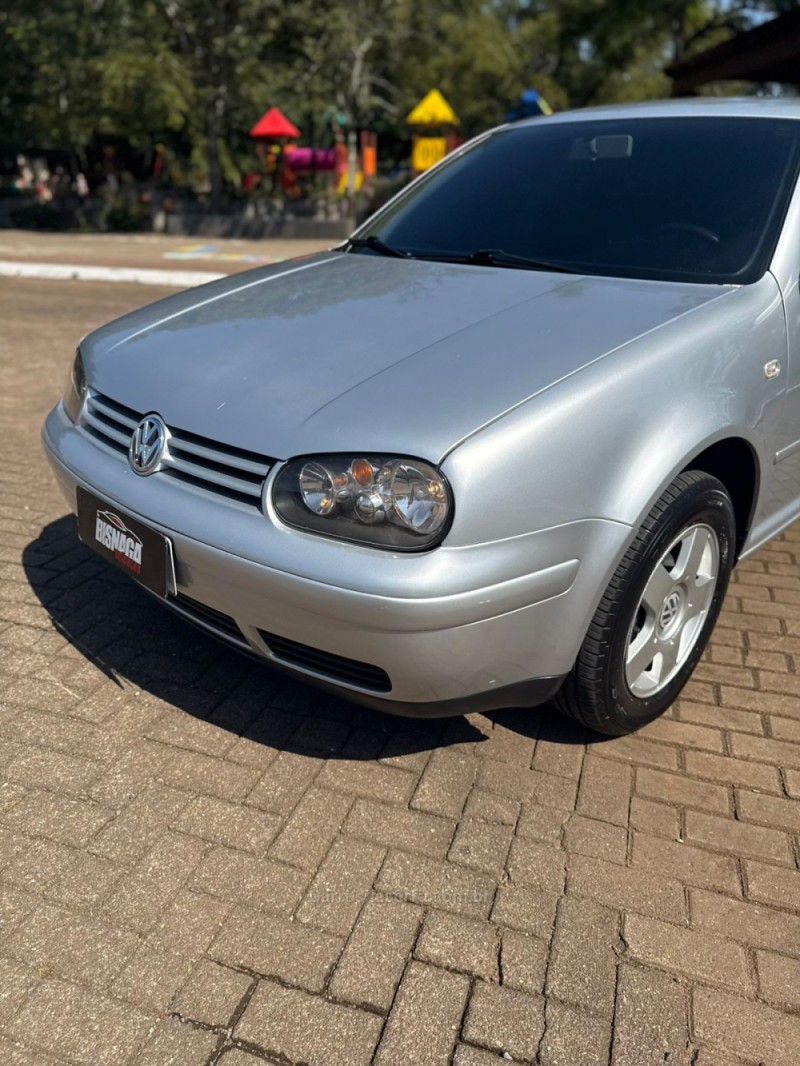 GOLF 1.6 MI GENERATION 8V GASOLINA 4P MANUAL - 2005 - BROCHIER