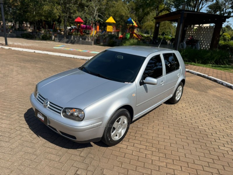 GOLF 1.6 MI GENERATION 8V GASOLINA 4P MANUAL - 2005 - BROCHIER