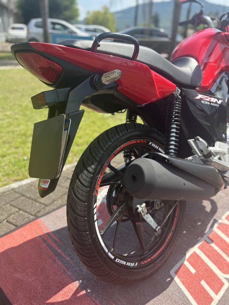 CG 160 FAN - 2023 - FELIZ