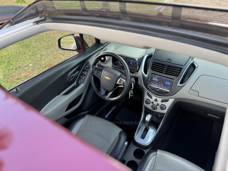 TRACKER 1.8 MPFI LTZ 4X2 16V FLEX 4P AUTOMÁTICO - 2015 - CASCA