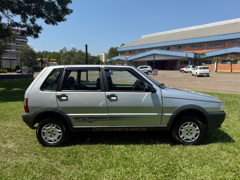 UNO 1.0 WAY 8V FLEX 4P MANUAL - 2009 - BROCHIER