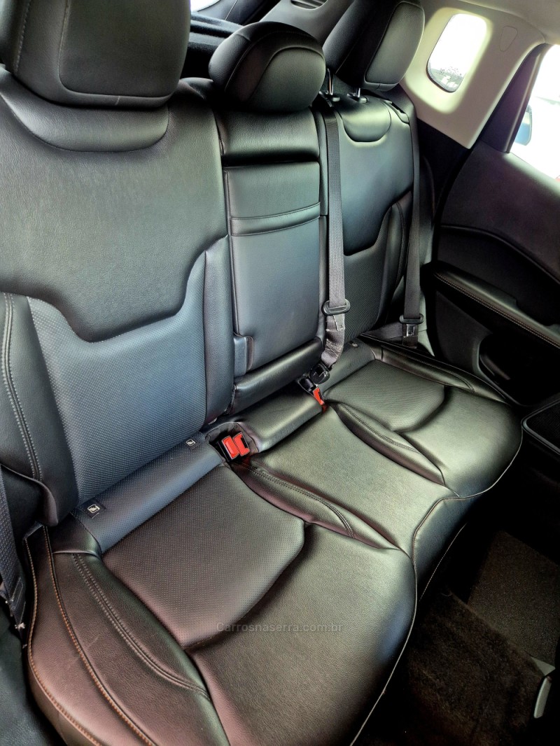 COMPASS 2.0 16V FLEX NIGHT EAGLE AUTOMÁTICO - 2021 - FARROUPILHA