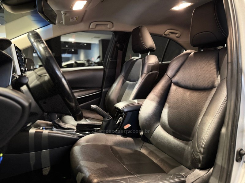 COROLLA 1.8 ALTIS 16V HÍBRIDO 4P AUTOMÁTICO - 2021 - FARROUPILHA