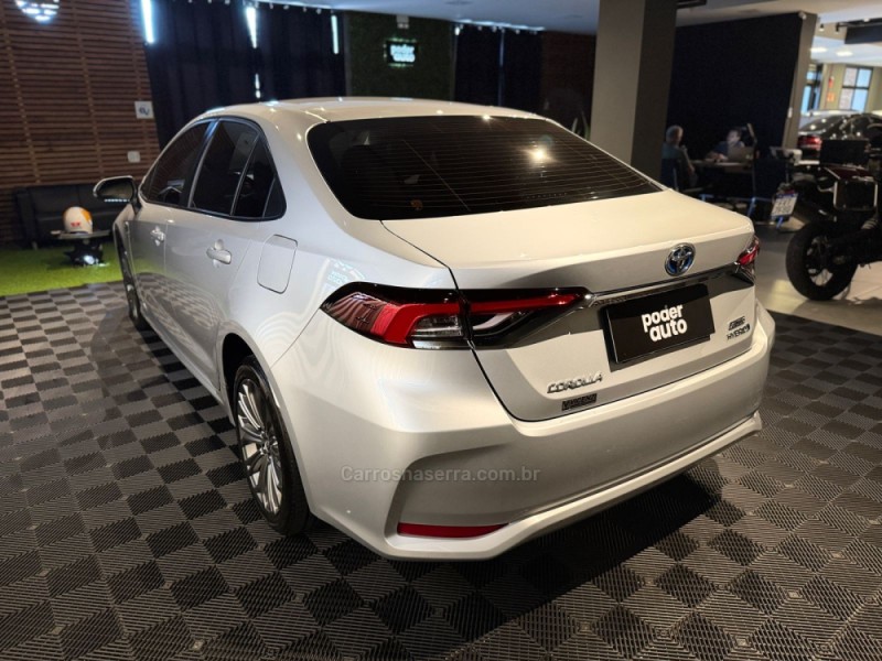 COROLLA 1.8 ALTIS 16V HÍBRIDO 4P AUTOMÁTICO - 2021 - FARROUPILHA