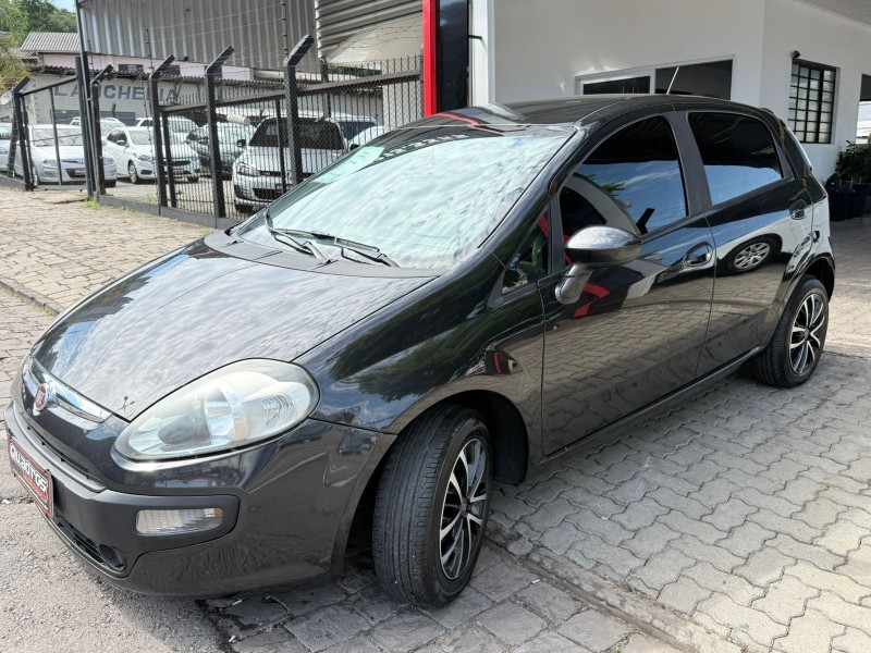 PUNTO 1.4 ATTRACTIVE ITALIA 8V FLEX 4P MANUAL - 2016 - CAXIAS DO SUL
