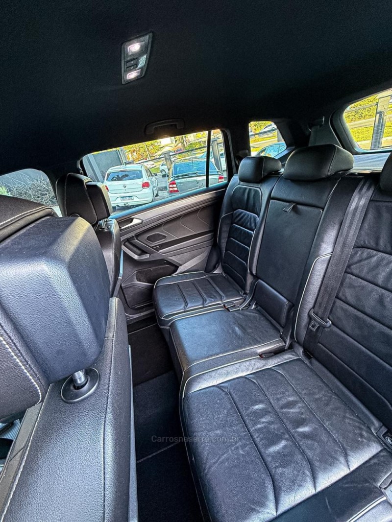 TIGUAN 2.0 ALLSPACE R-LINE 350 TSI 4X4 GASOLINA 4P - 2021 - CANELA