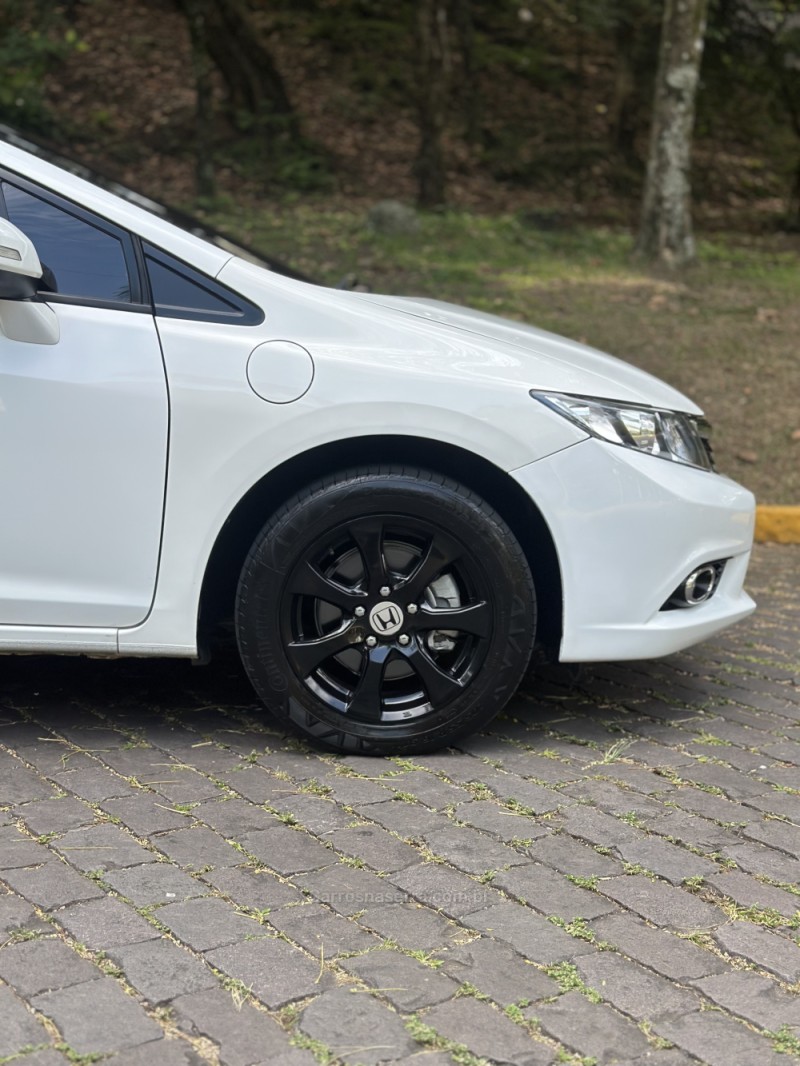 CIVIC 1.8 EXS 16V FLEX 4P AUTOMÁTICO - 2012 - CAXIAS DO SUL