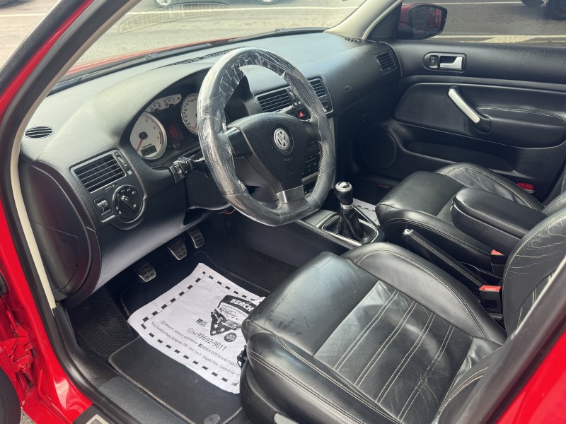 GOLF 1.6 MI SPORTLINE LIMITED EDITION 8V FLEX 4P MANUAL - 2013 - CAXIAS DO SUL