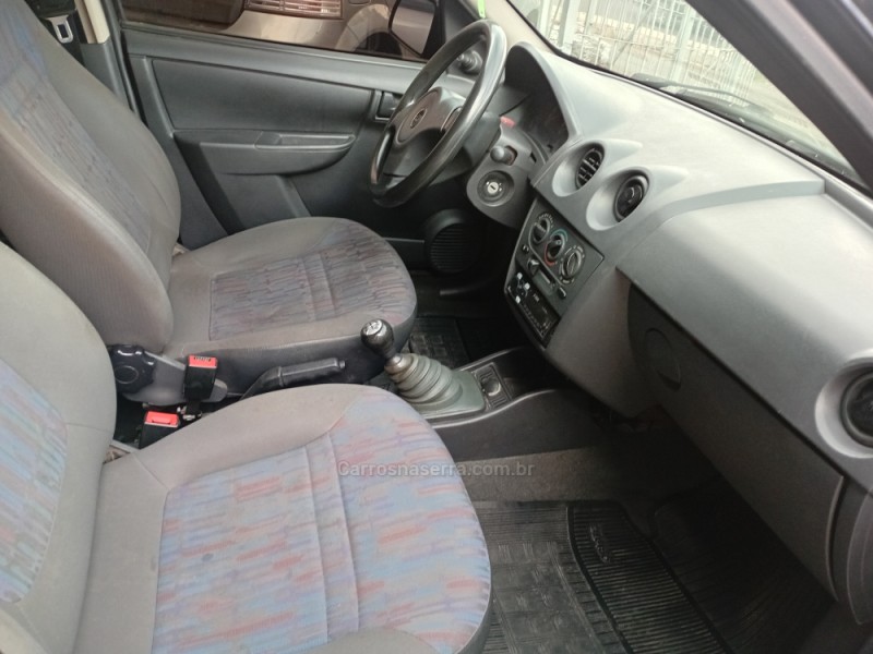 CELTA 1.0 MPFI SPIRIT 8V FLEX 4P MANUAL - 2011 - CAXIAS DO SUL