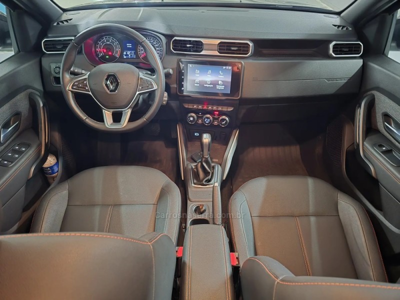 DUSTER 1.3 TCE ICONIC PLUS FLEX 4P AUTOMÁTICA - 2025 - PORTO ALEGRE