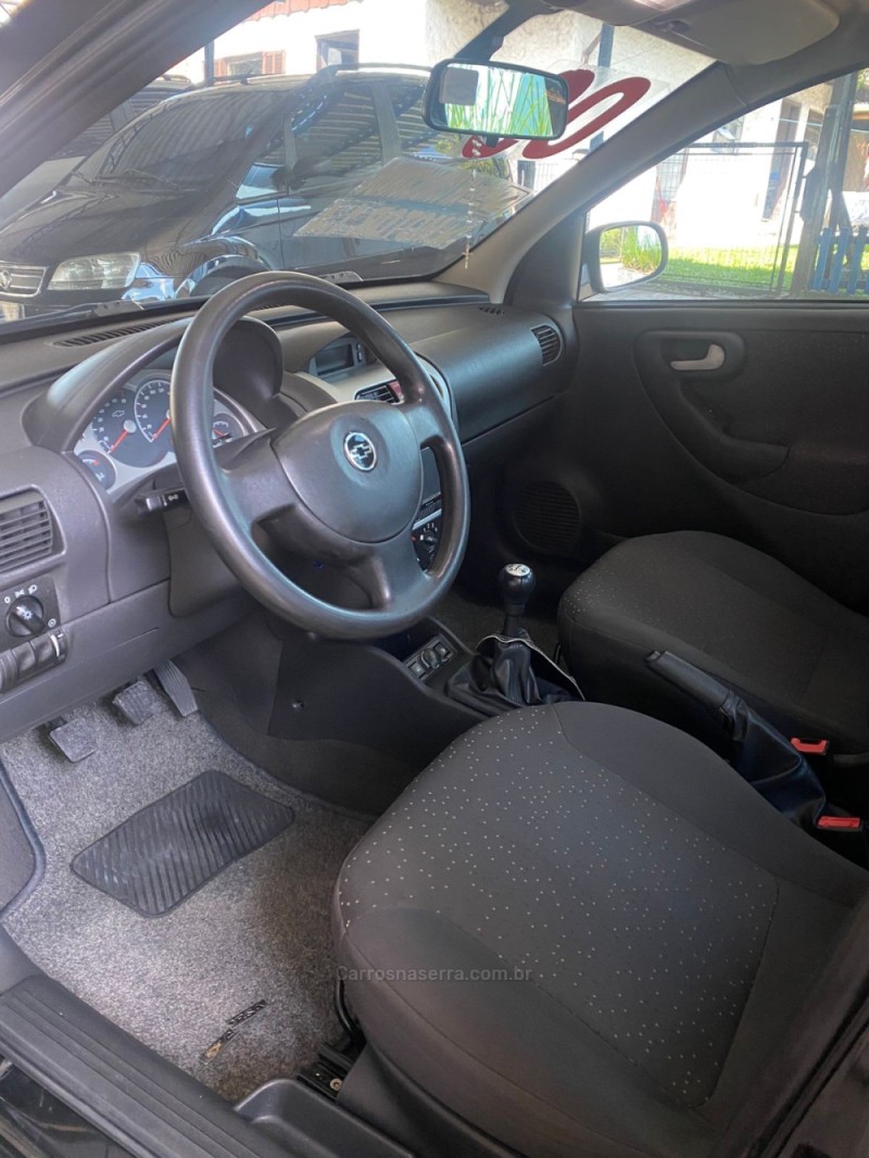 CORSA 1.4 MPFI PREMIUM 8V FLEX 4P MANUAL - 2009 - CANELA