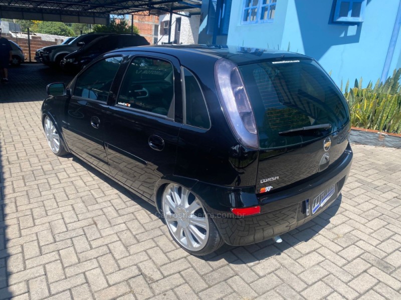 CORSA 1.4 MPFI PREMIUM 8V FLEX 4P MANUAL - 2009 - CANELA