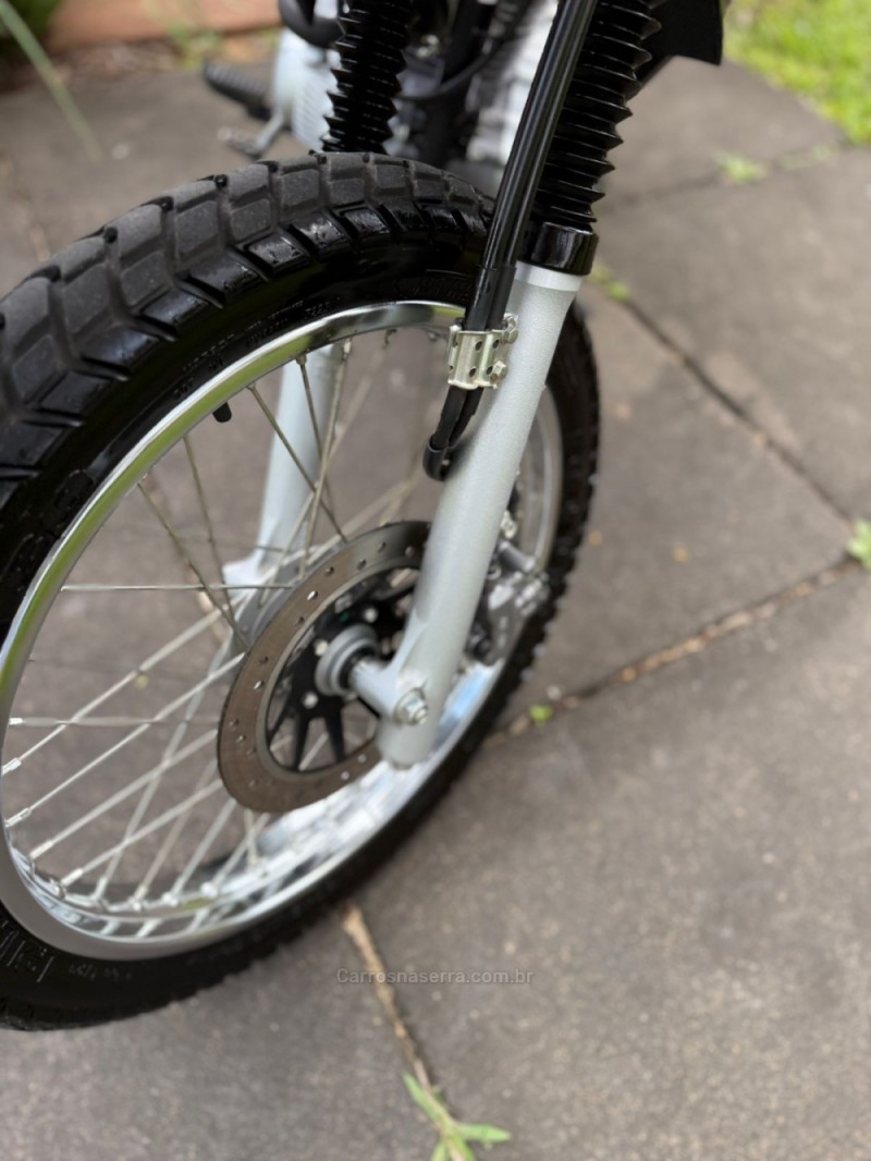 NXR 160 BROS ESDD - 2024 - BROCHIER