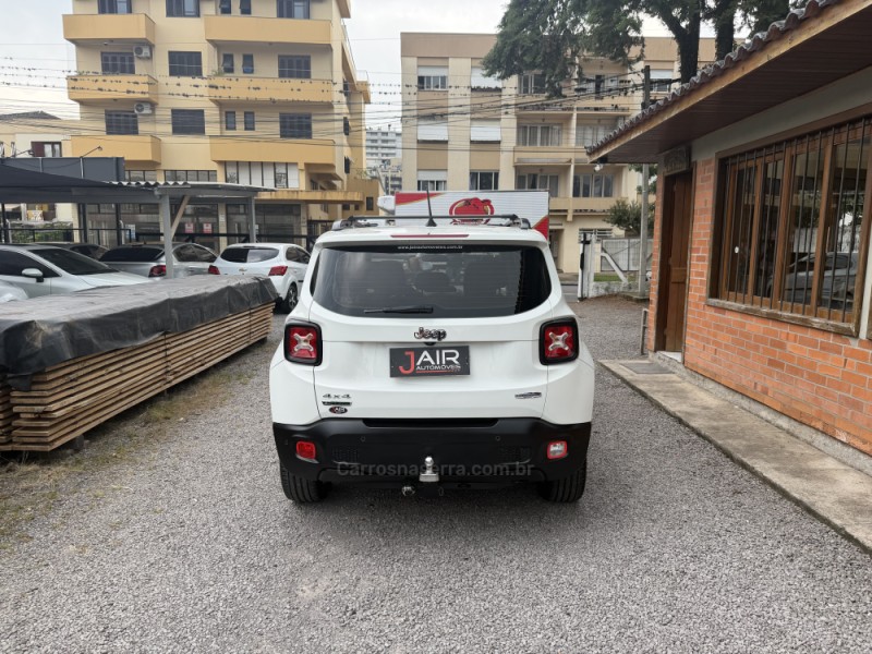 RENEGADE 2.0 16V TURBO DIESEL LONGITUDE 4P 4X4 AUTOMÁTICO - 2018 - GARIBALDI