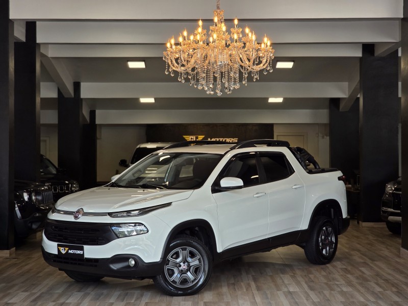 toro 1.8 16v evo flex freedom automatico 2017 caxias do sul