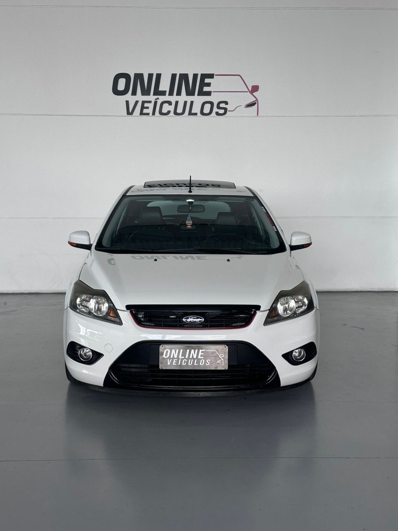 FOCUS 2.0 GHIA 16V FLEX 4P MANUAL - 2009 - FARROUPILHA