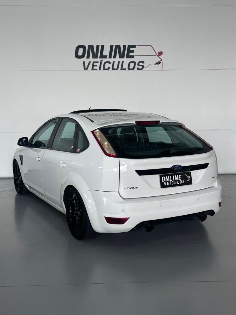 FOCUS 2.0 GHIA 16V FLEX 4P MANUAL - 2009 - FARROUPILHA