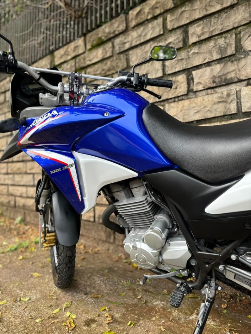 XRE 300  - 2013 - LAJEADO