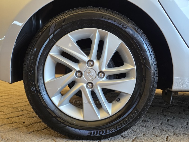 HB20 1.6 PREMIUM 16V FLEX 4P AUTOMÁTICO - 2013 - SAPIRANGA