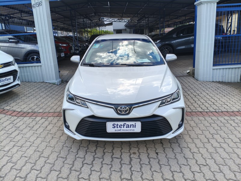 COROLLA 2.0 XEI 16V FLEX 4P AUTOMÁTICO - 2021 - BOM PRINCíPIO