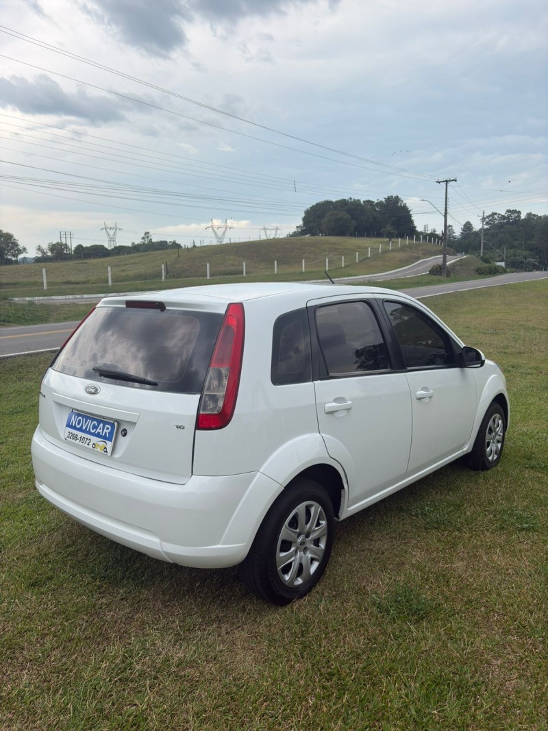 FIESTA 1.6 ROCAM HATCH 8V FLEX 4P MANUAL - 2014 - FARROUPILHA