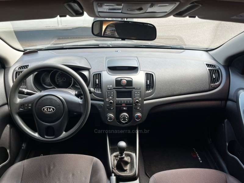 CERATO 1.6 SEDAN 16V GASOLINA 4P MANUAL - 2011 - CARLOS BARBOSA