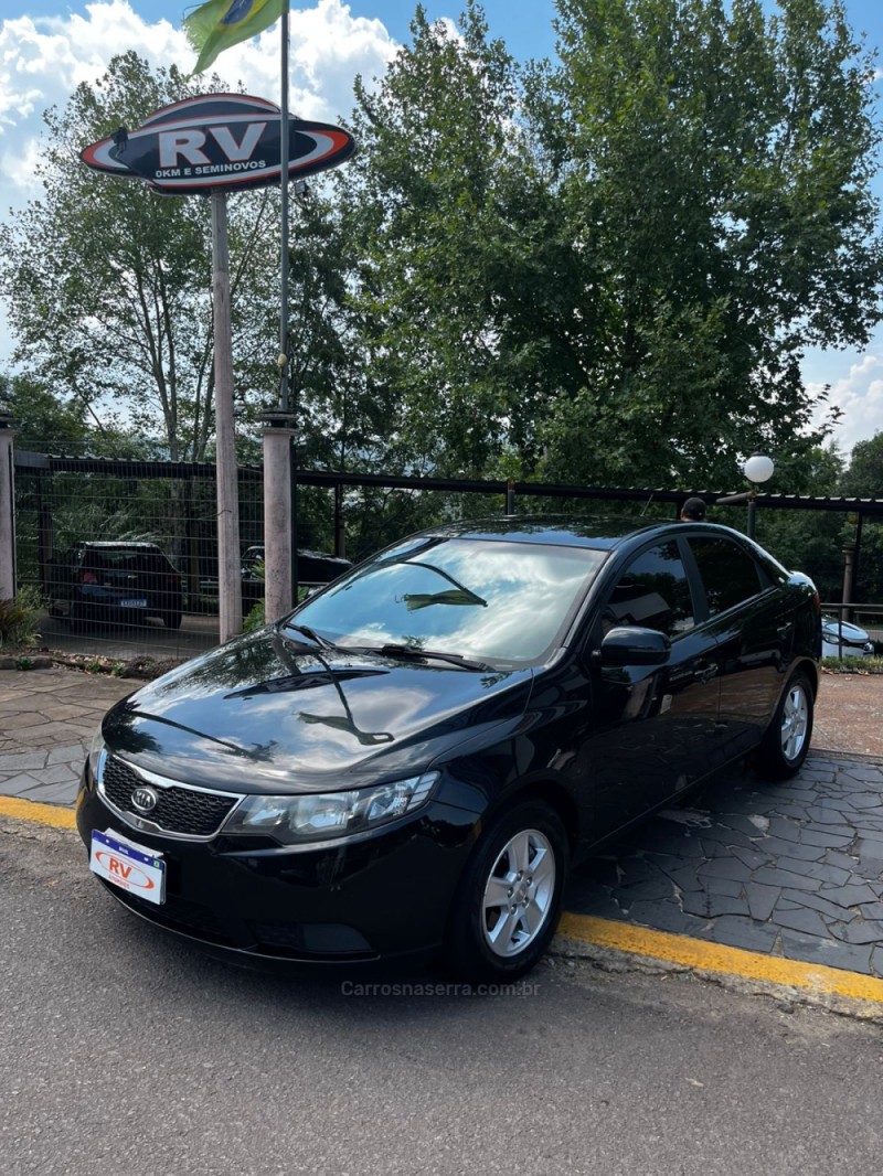 cerato 1.6 sedan 16v gasolina 4p manual 2011 carlos barbosa